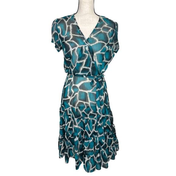 MSK Dresses & Skirts - MSK Black And Blue Print Dress. Size 6